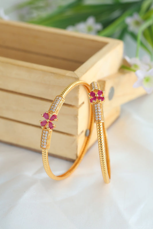 Shreyanvi Bangles