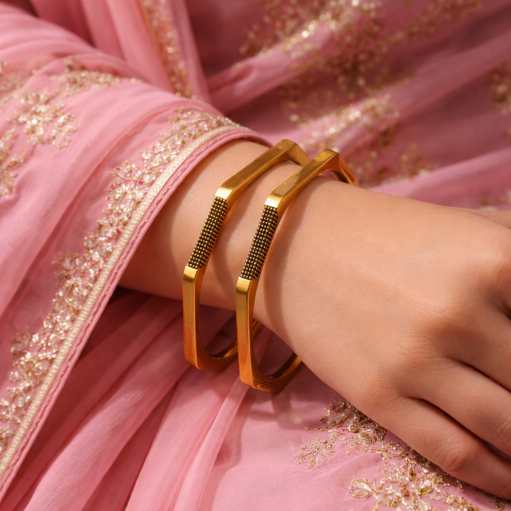 Aarvi Bangles