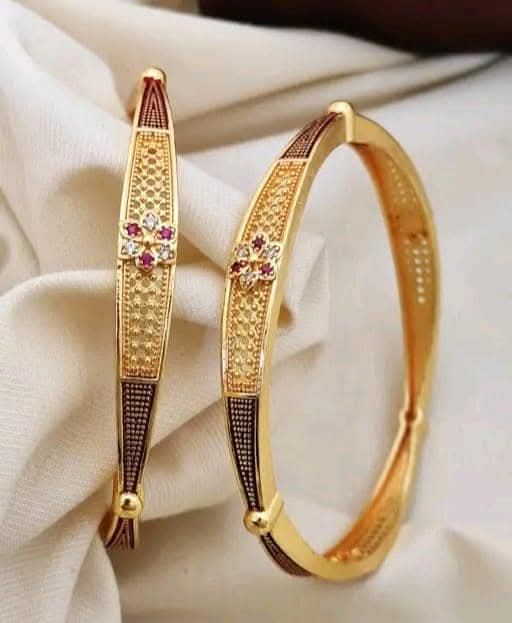 Renuka Bangle (Set of 2 )