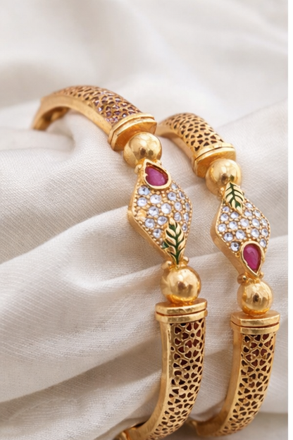 Radhika Bangles